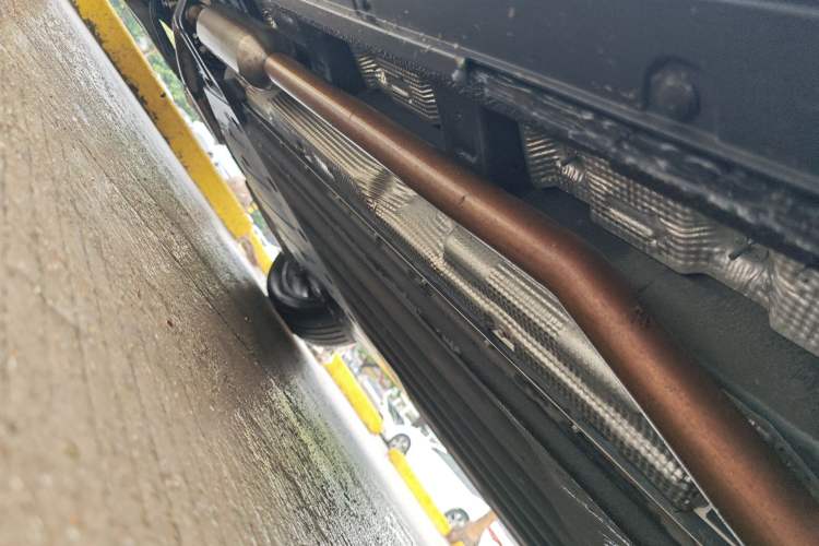 Used Li Auto L6 2024 Pro Model Chassis Front Right
