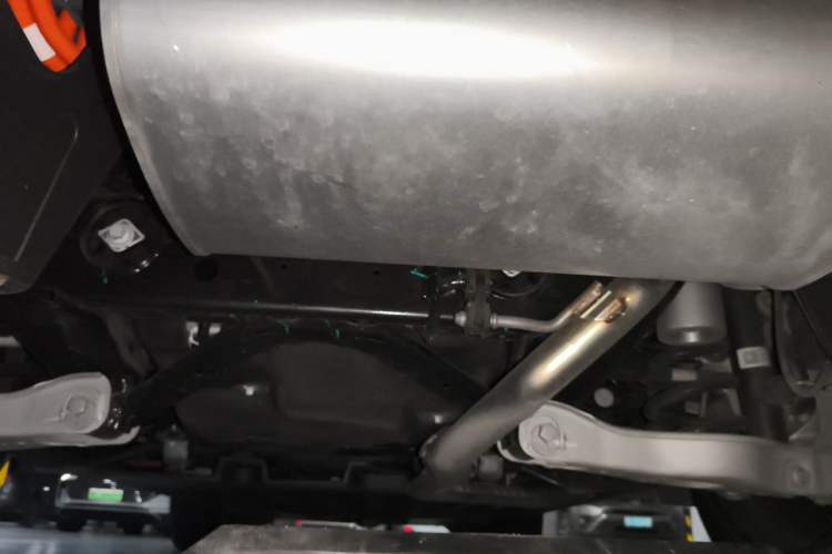Used Li Auto L6 2024 Pro Model Chassis Rear
