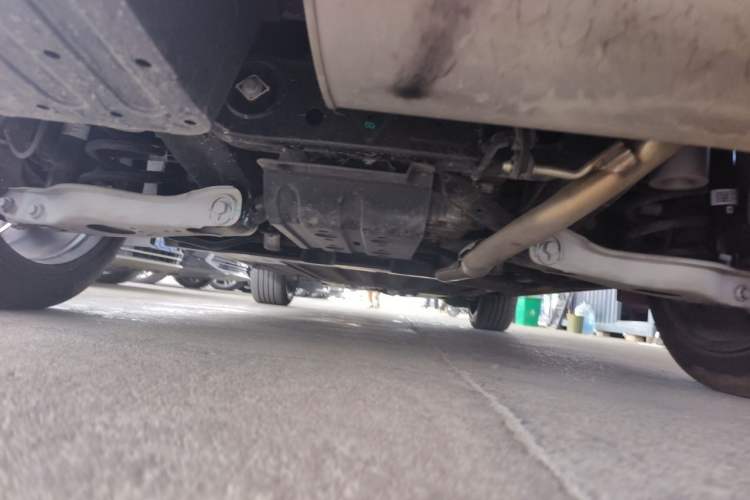 Used Li Auto L6 2024 Pro Model Chassis Rear