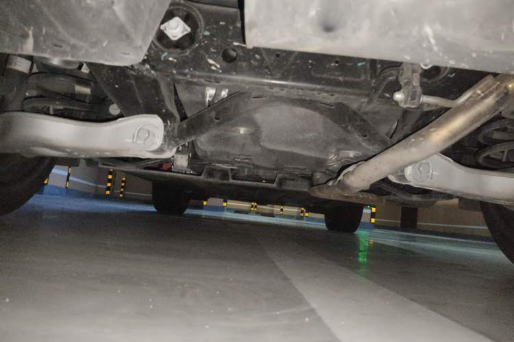 Used Li Auto L6 2024 Pro Model Chassis Rear