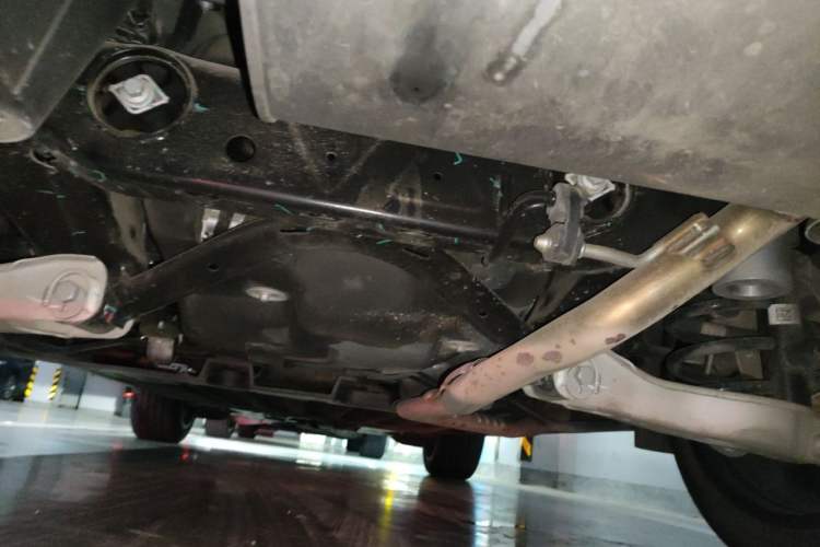 Used Li Auto L6 2024 Max Chassis Rear