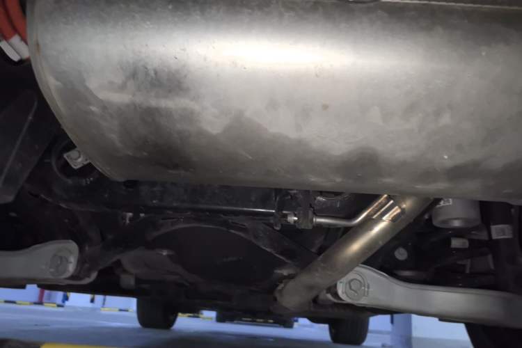 Used Li Auto L6 2024 Pro Model Chassis Rear
