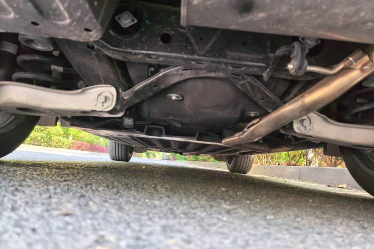 Used Li Auto L6 2024 Max Chassis Rear