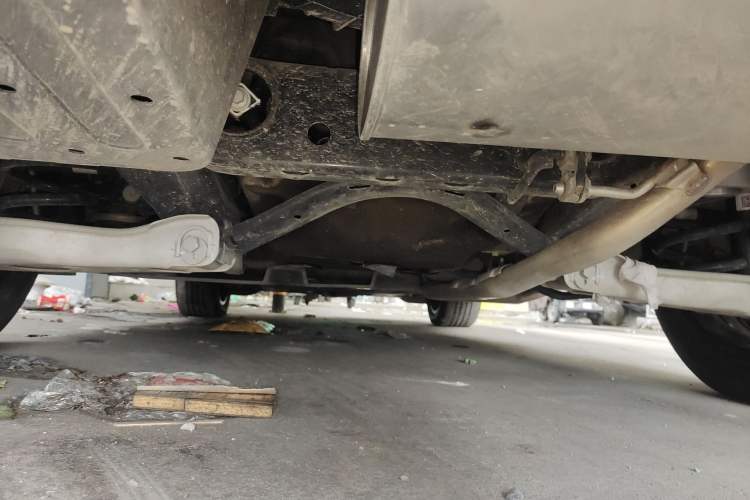 Used Li Auto L6 2024 Pro Model Chassis Rear