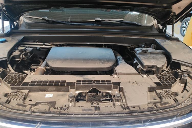 Used Li Auto L6 2024 Pro Model Engine Bay