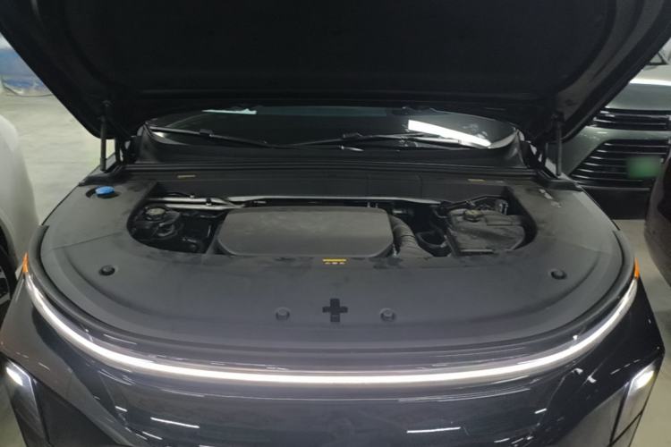Used Li Auto L6 2024 Pro Model Engine Bay