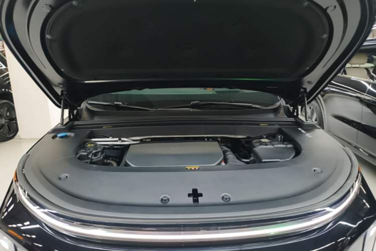 Used Li Auto L6 2024 Pro Model Engine Bay