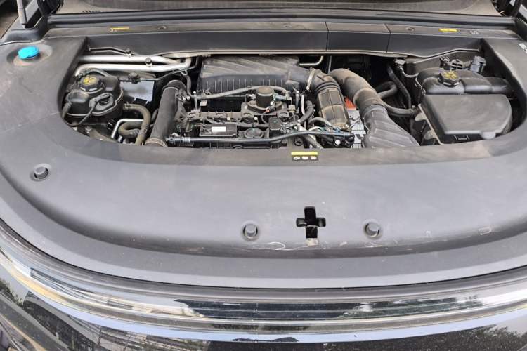 Used Li Auto L6 2024 Pro Model Engine Bay