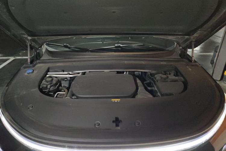 Used Li Auto L6 2024 Max Engine Bay