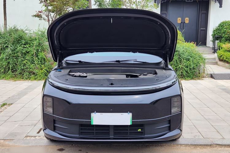 Used Li Auto L6 2024 Pro Model Engine Bay