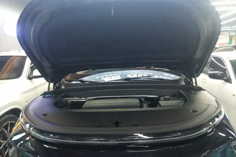 Used Li Auto L6 2024 Max Engine Bay