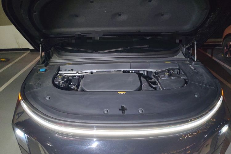 Used Li Auto L6 2024 Pro Model Engine Bay