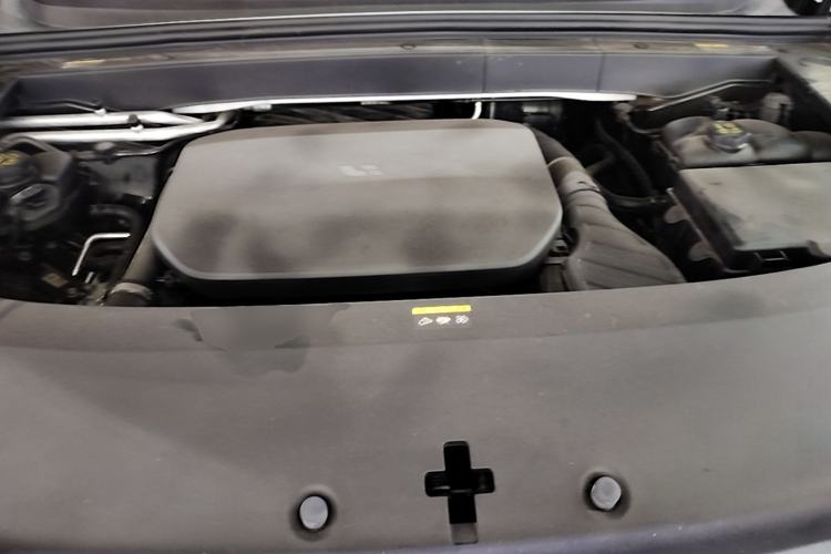 Used Li Auto L6 2024 Pro Model Engine Bay