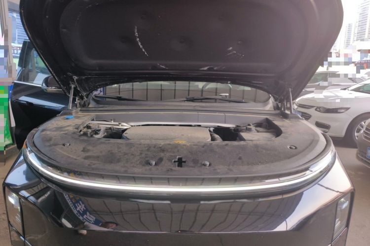 Used Li Auto L6 2024 Pro Model Engine Bay