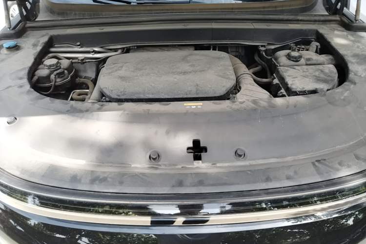 Used Li Auto L6 2024 Pro Model Engine Bay