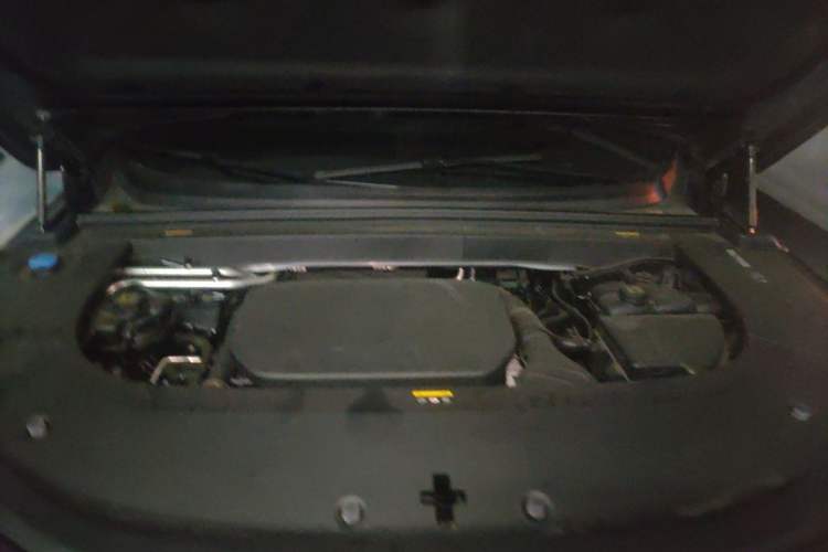 Used Li Auto L6 2024 Max Engine Bay