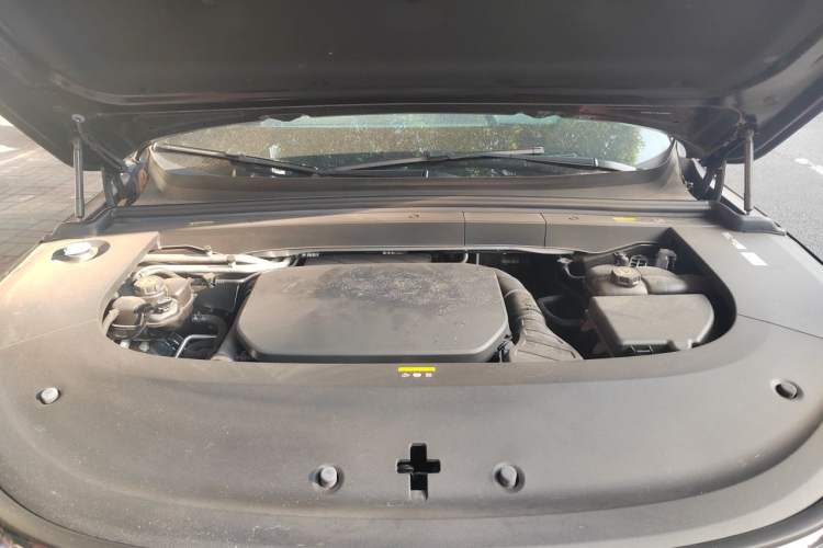Used Li Auto L6 2024 Max Engine Bay