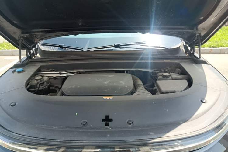 Used Li Auto L6 2024 Pro Model Engine Bay