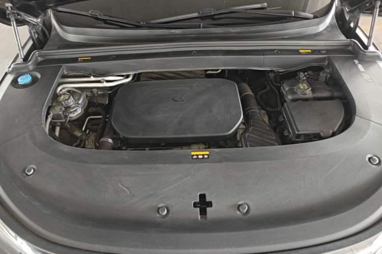 Used Li Auto L6 2024 Pro Model Engine Bay