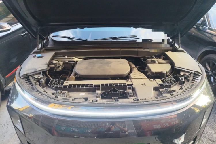Used Li Auto L6 2024 Pro Model Engine Bay