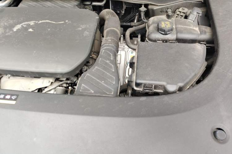 Used Li Auto L6 2024 Pro Model Engine Bay Left