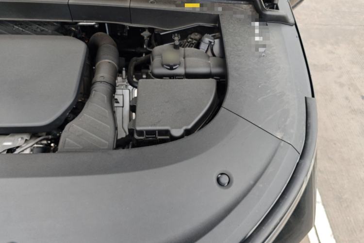 Used Li Auto L6 2024 Pro Model Engine Bay Left