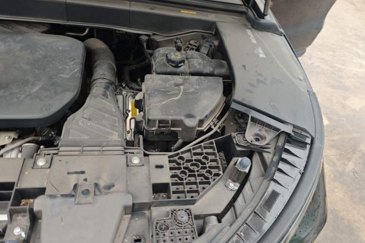 Used Li Auto L6 2024 Max Engine Bay Left