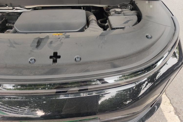 Used Li Auto L6 2024 Pro Model Engine Bay Left