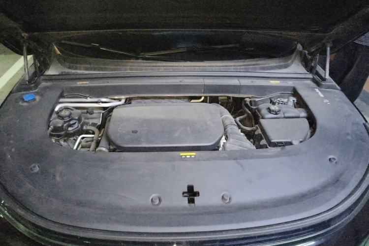 Used Li Auto L6 2024 Pro Model Engine Bay