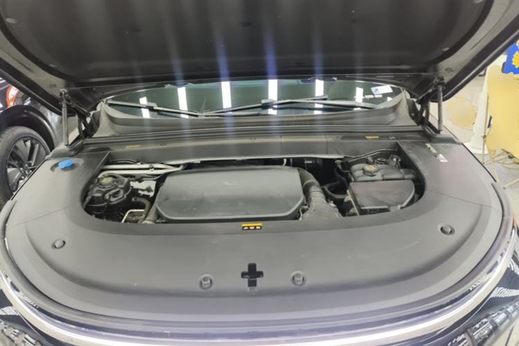 Used Li Auto L6 2024 Pro Model Engine Bay