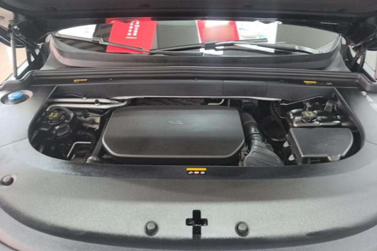 Used Li Auto L6 2024 Pro Model Engine Bay