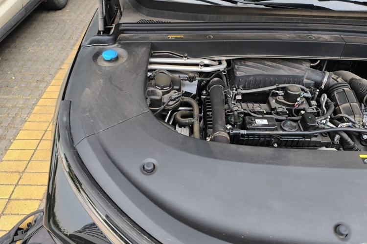 Used Li Auto L6 2024 Pro Model Engine Bay Right