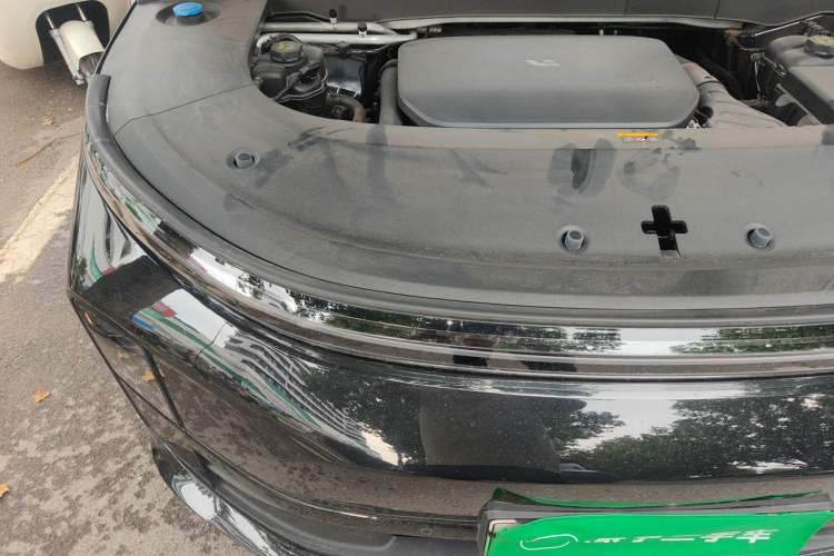 Used Li Auto L6 2024 Pro Model Engine Bay Right
