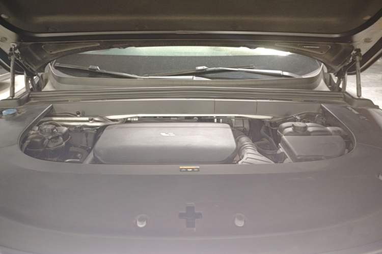 Used Li Auto L6 2024 Pro Model Engine Bay