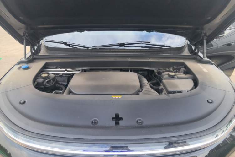 Used Li Auto L6 2024 Max Engine Bay