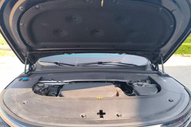 Used Li Auto L6 2024 Pro Model Engine Bay