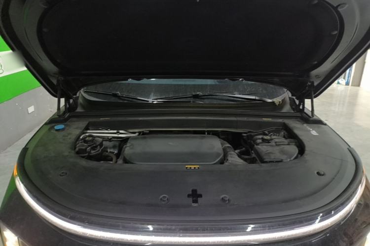 Used Li Auto L6 2024 Pro Model Engine Bay