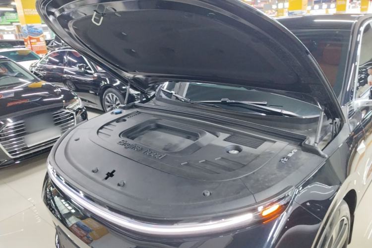 Used Li Auto L6 2024 Pro Model Engine Bay