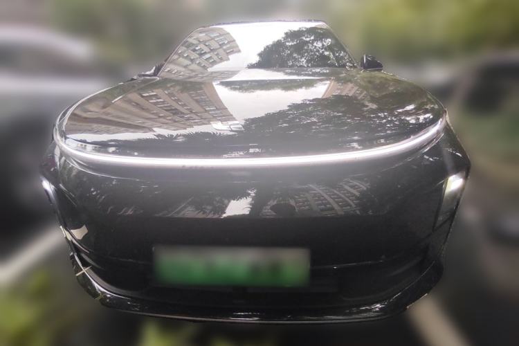 Used Li Auto L6 2024 Pro Model Exterior 1