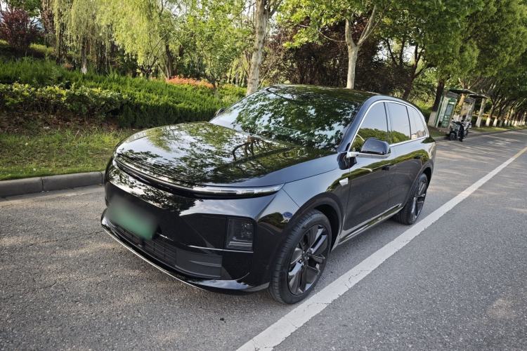 Used Li Auto L6 2024 Pro Model Exterior 1