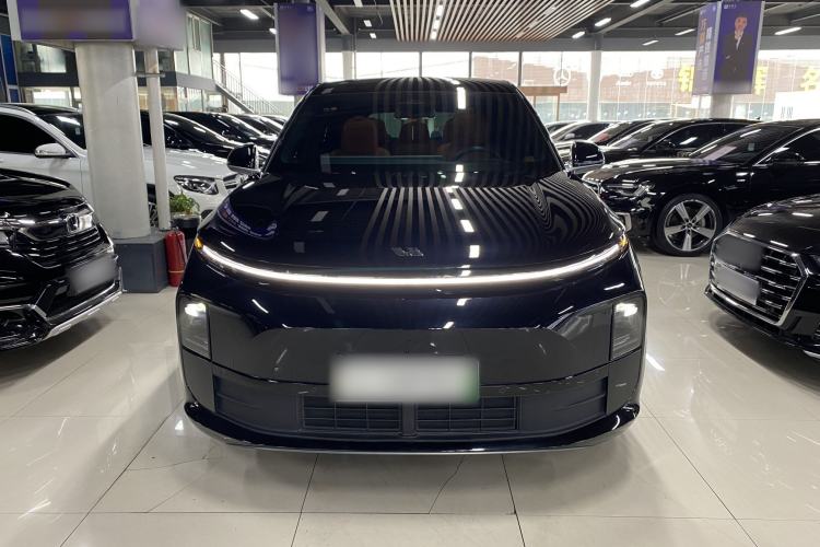 Used Li Auto L6 2024 Pro Model Exterior 1