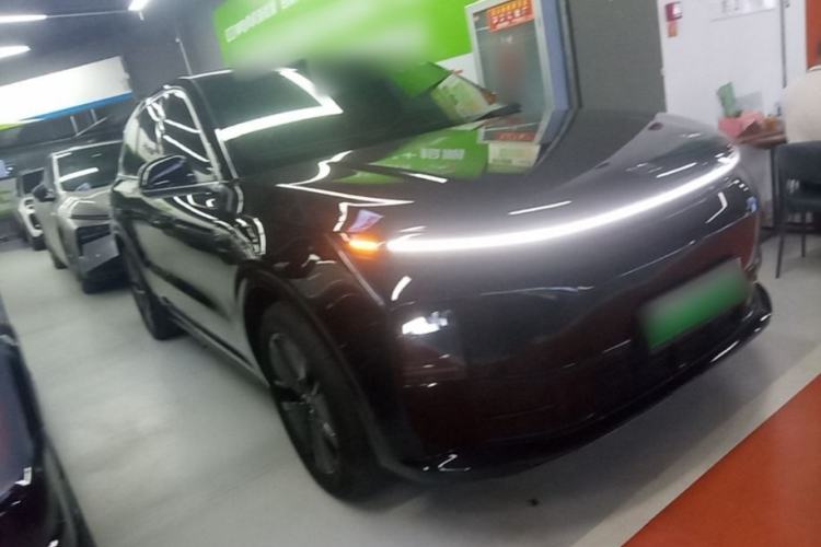 Used Li Auto L6 2024 Pro Model Exterior 1