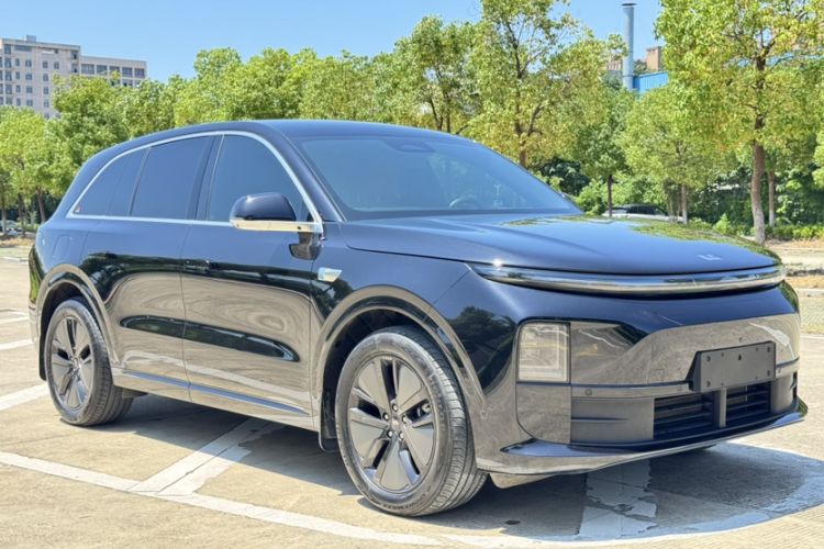 Used Li Auto L6 2024 Pro Model Exterior 3