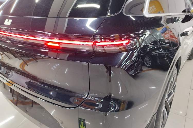 Used Li Auto L6 2024 Pro Model Exterior 3