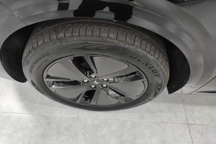 Used Li Auto L6 2024 Pro Model Exterior 4
