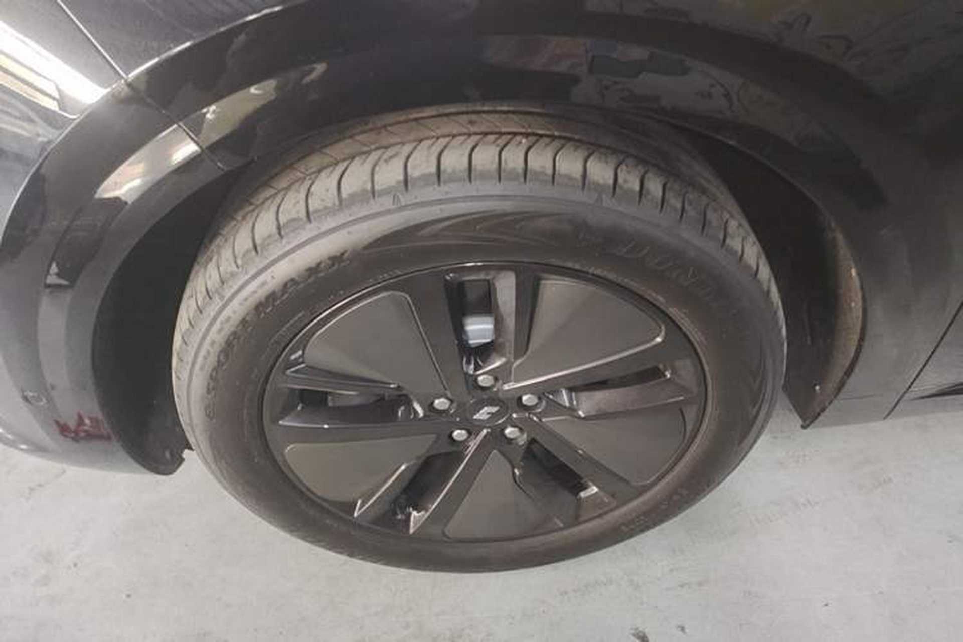 Used Li Auto L6 2024 Pro Model Exterior 4