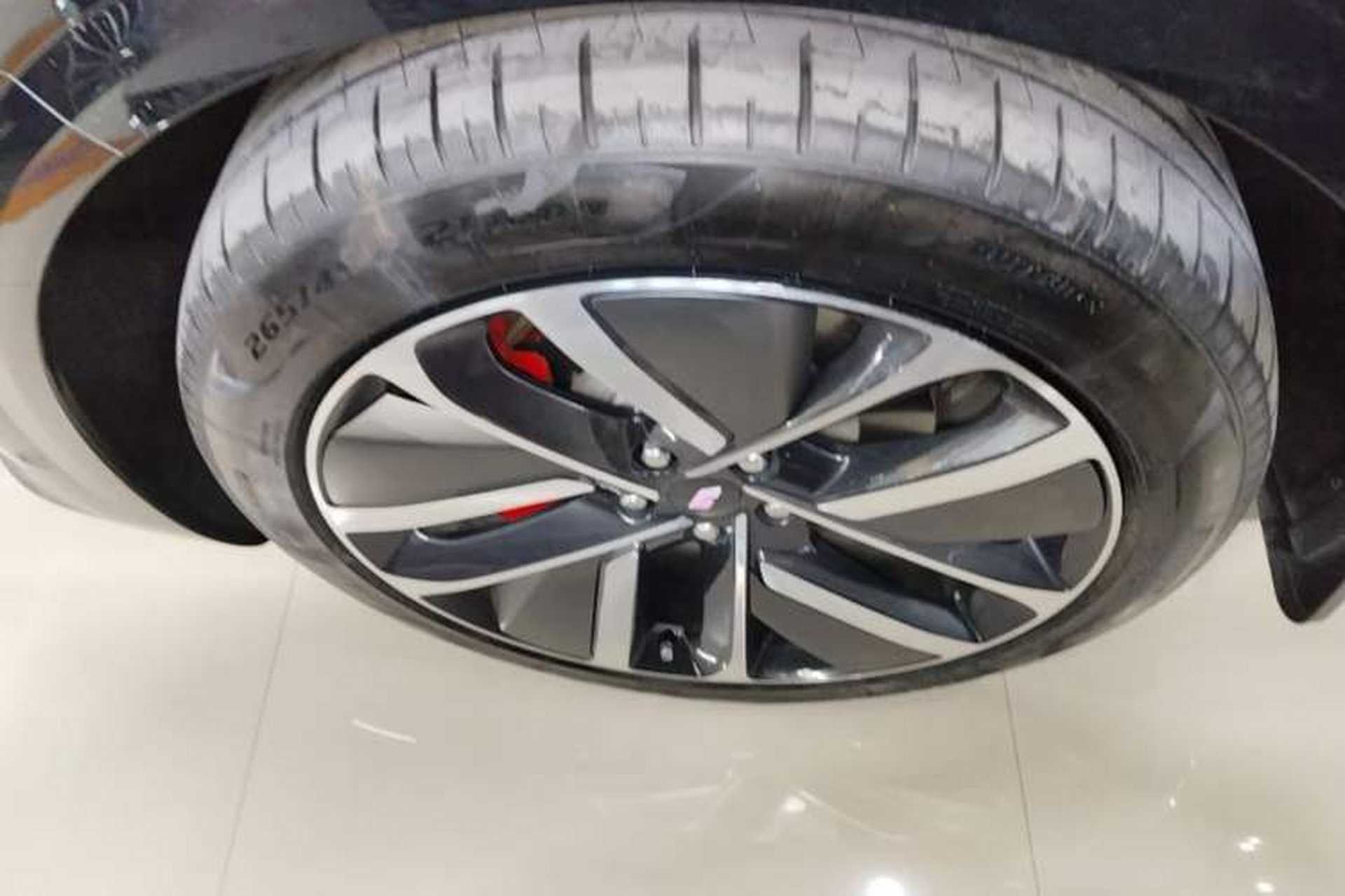 Used Li Auto L6 2024 Pro Model Exterior 4