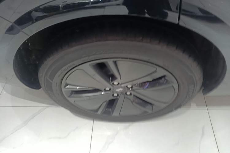 Used Li Auto L6 2024 Max Exterior 5