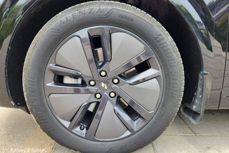 Used Li Auto L6 2024 Pro Model Exterior 8