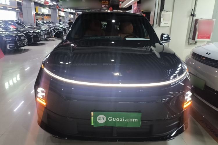 Used Li Auto L6 2024 Pro Model Front